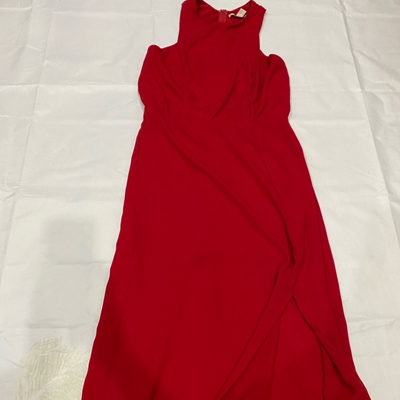 Red Carpet Size Dress, Size M - Picture 3 of 3